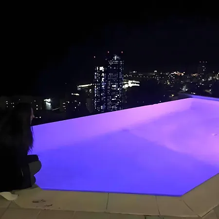 Villa De Luxe A *